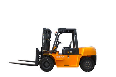 China Four Wheel Drive 8 Ton Forklift Diesel Engine With Excellent Manoeuvrability supplier