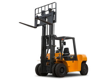 Four Wheel Drive 8 Ton Forklift Diesel Engine With Excellent Manoeuvrability supplier